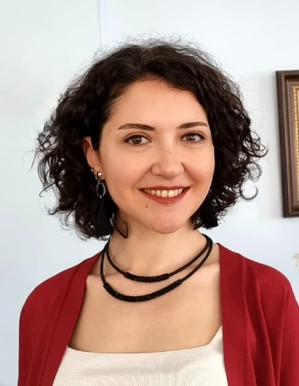 Prof. Dr. Esra Yürümez